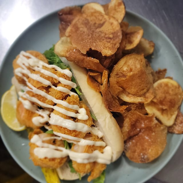 Lulu Po Boy - Lunch.